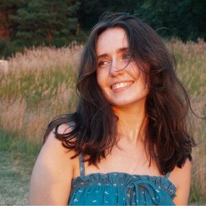 Meet your Posher, Emma